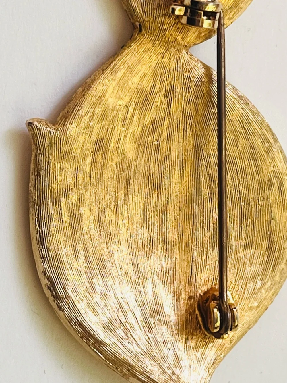 Gold Fish Aquarium Ornament - Decorative Fish Accent